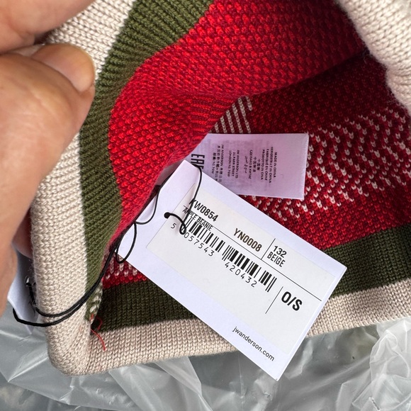 JW Anderson beanie apple beige NWT unisex - Picture 6 of 11